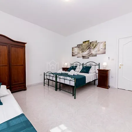 Armonia Villa